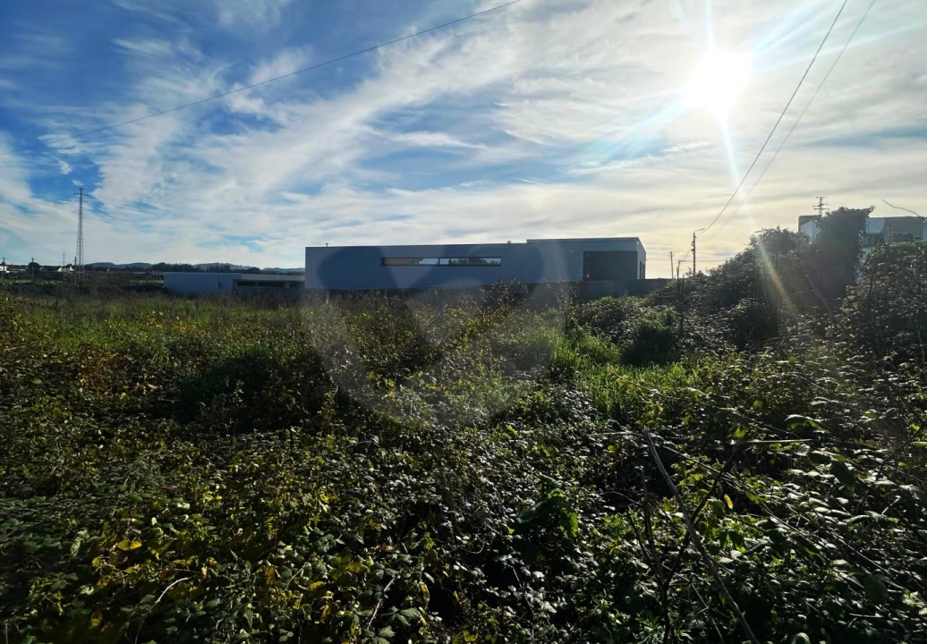 Moradia T3 para Venda em Touguinha e Touguinhó Foto 5