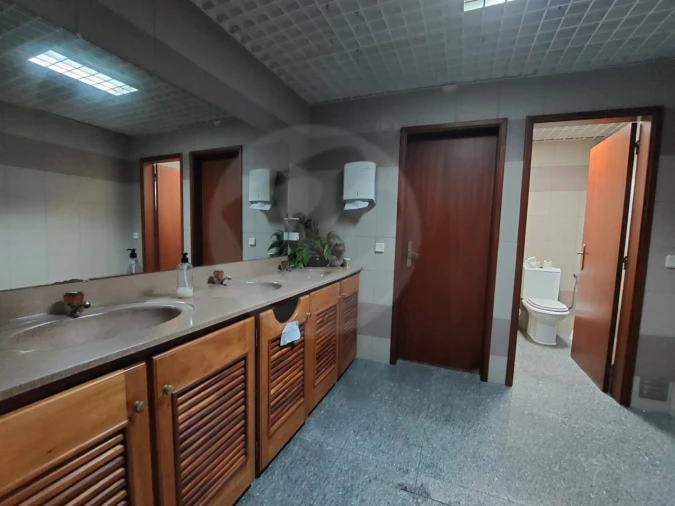 Loja para Venda em Vila do Conde Foto 16