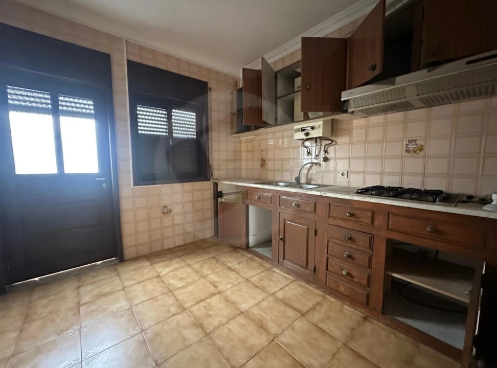 Apartamento T2 para Venda em Aver-O-Mar, Amorim e Terroso Foto 2