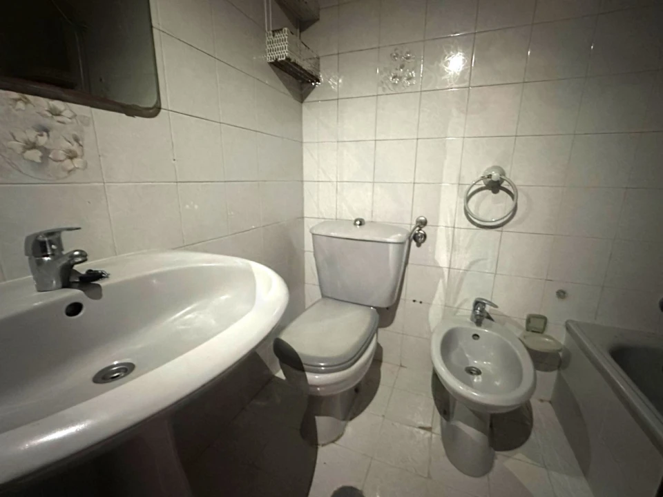 Apartamento T2 para Venda em Aver-O-Mar, Amorim e Terroso Foto 4