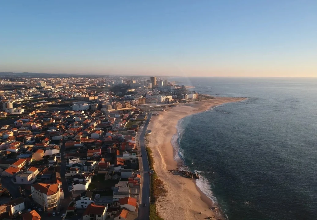Apartamento T2 para Venda em Aver-O-Mar, Amorim e Terroso Foto 9