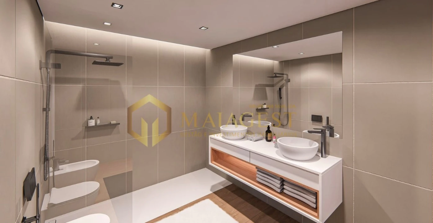 Moradia T3 para Venda em Folgosa Foto 19