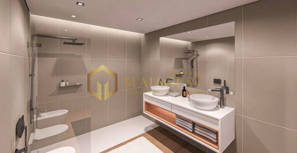 Moradia T3 para Venda em Folgosa Foto 19