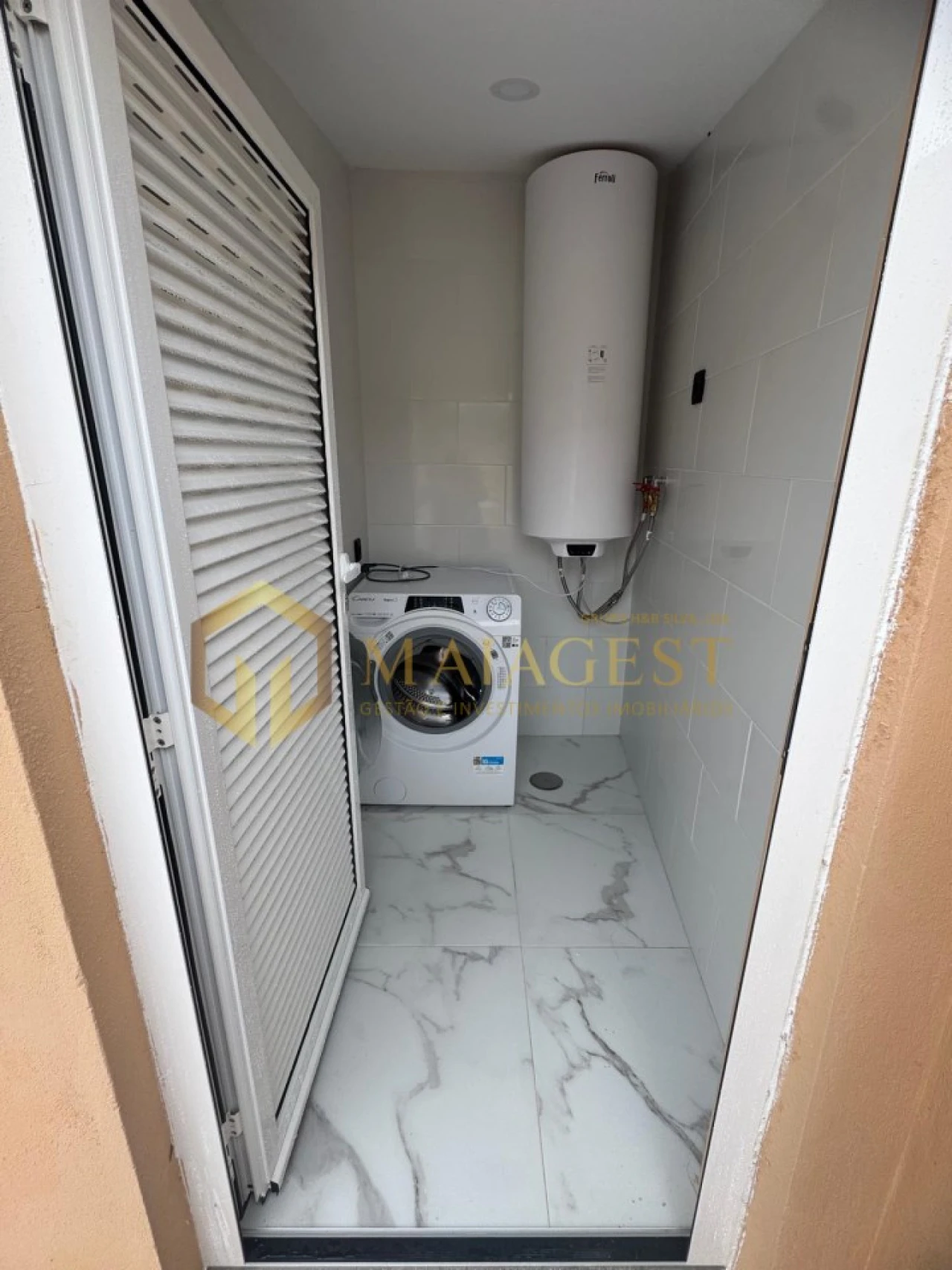 Moradia T3 para Venda em Canelas Foto 23