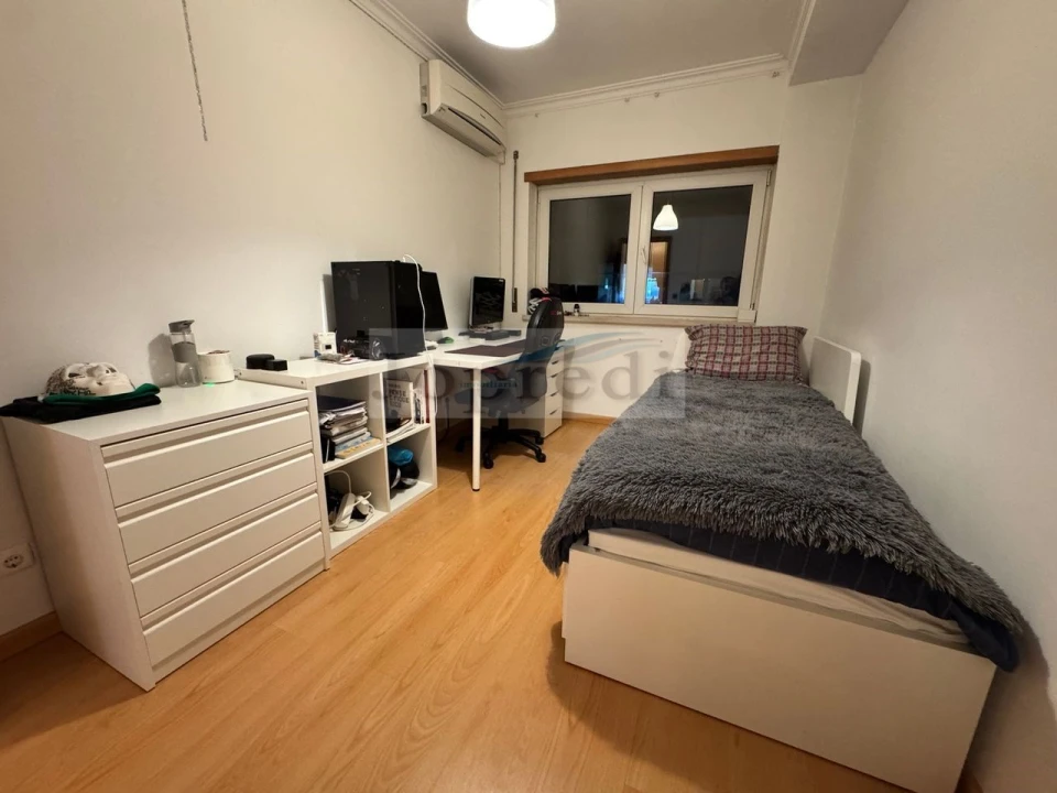Apartamento T3 para Venda em São Domingos de Rana Foto 10