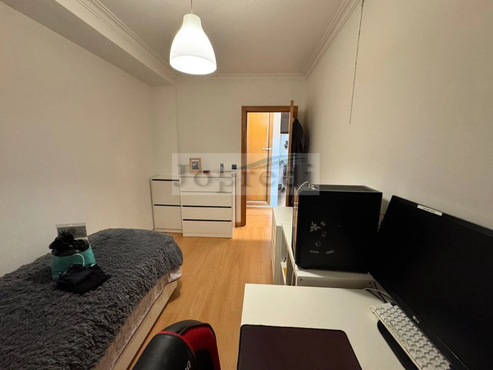 Apartamento T3 para Venda em São Domingos de Rana Foto 11