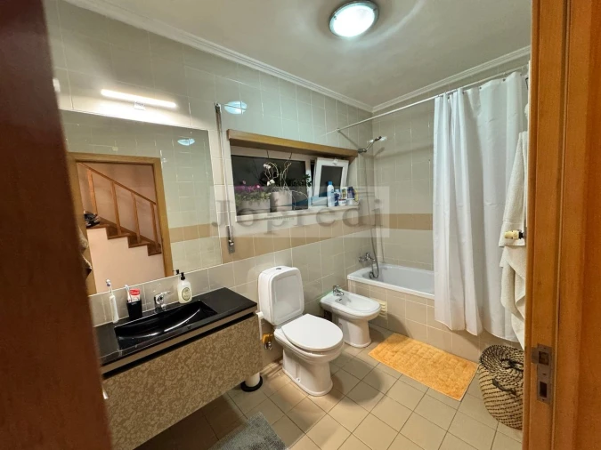 Apartamento T3 para Venda em São Domingos de Rana Foto 17