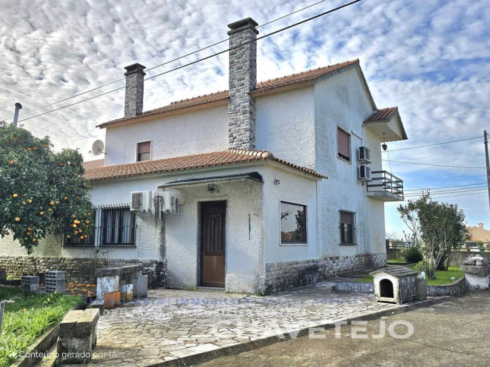 Moradia T3 para Venda em Olalhas Foto 2