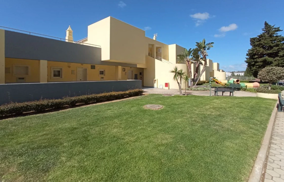 Apartamento T2 para Venda em Lagos (São Sebastião e Santa Maria) Foto 3