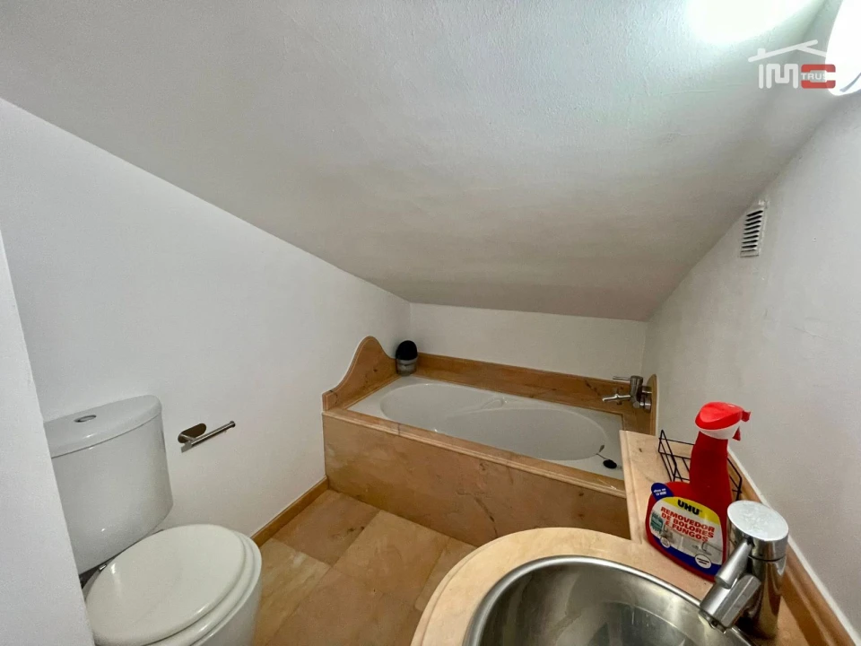 Moradia T4 para Arrendamento em Atalaia e Alto Estanqueiro-Jardia Foto 34