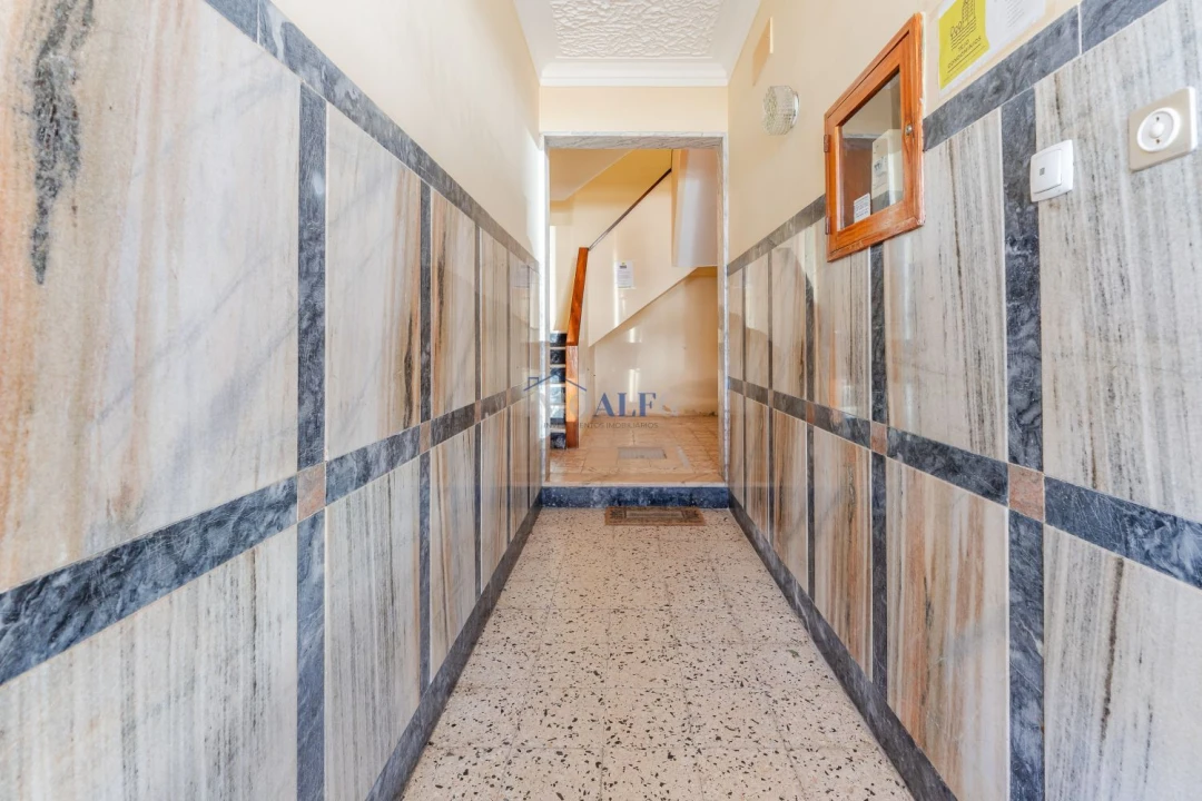 Apartamento T2 para Venda em Barreiro e Lavradio Foto 23