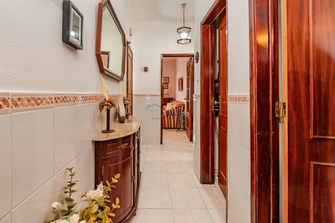 Apartamento T2 para Venda em Barreiro e Lavradio Foto 14