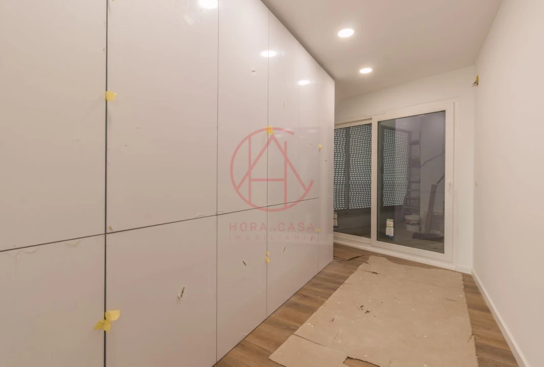 Apartamento T4 para Venda em Alto do Seixalinho, Santo André e Verderena Foto 10