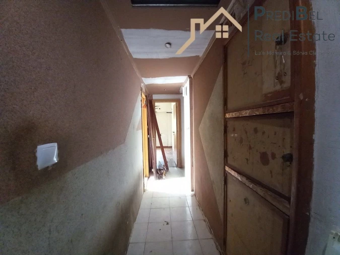 Apartamento T2 para Venda em Póvoa de Santo Adrião e Olival Basto Foto 16