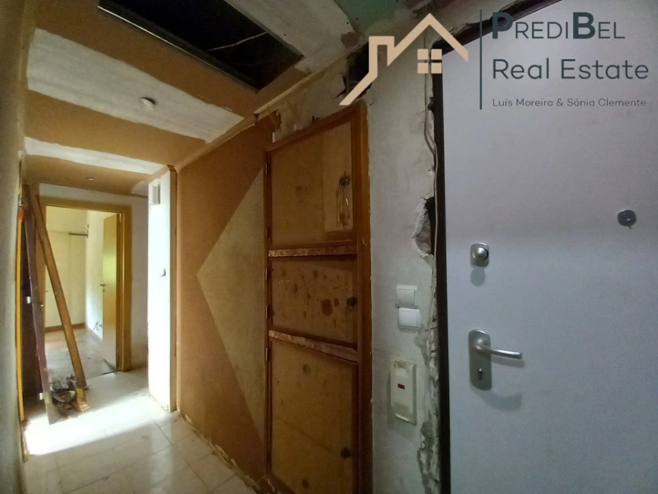 Apartamento T2 para Venda em Póvoa de Santo Adrião e Olival Basto Foto 12