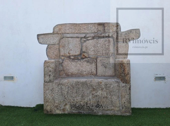 Moradia T4 para Venda em Santa Maria Maior e Monserrate e Meadela Foto 16