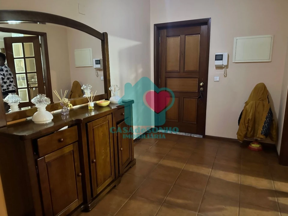 Apartamento T3 para Venda em O. Azeméis, Riba-Ul, Ul, Macinhata Seixa, Madail Foto 2