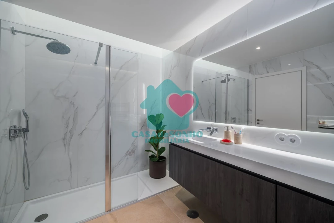 Moradia T4 para Venda em Esgueira Foto 7