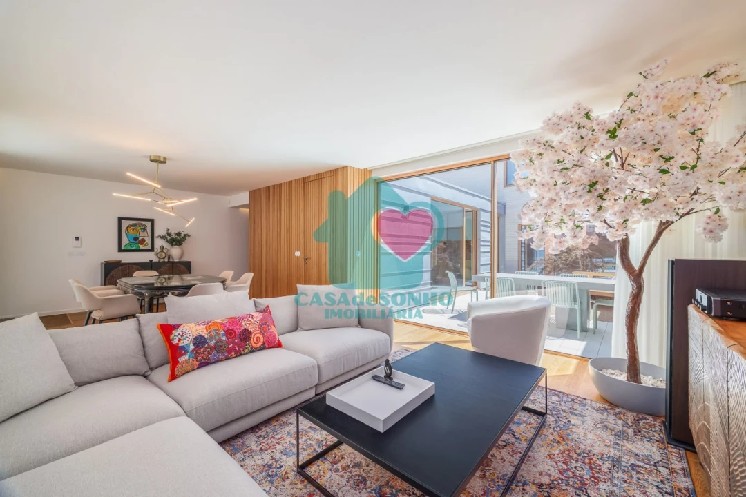 Moradia T4 para Venda em Esgueira Foto 1