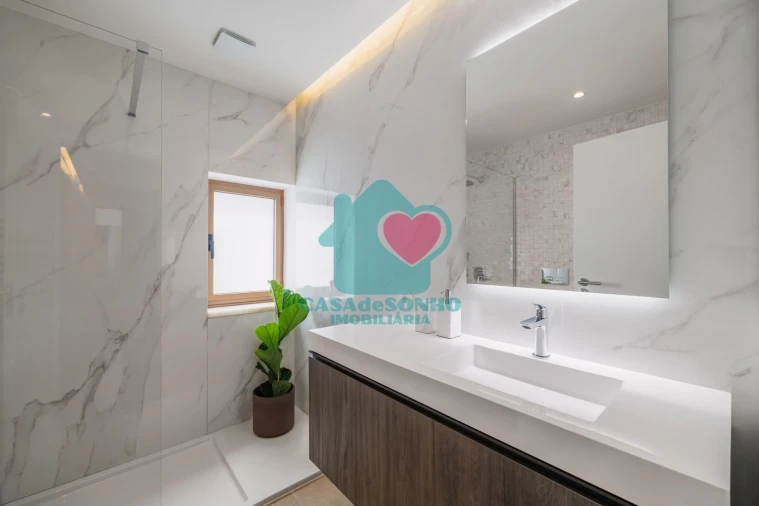 Moradia T4 para Venda em Esgueira Foto 20