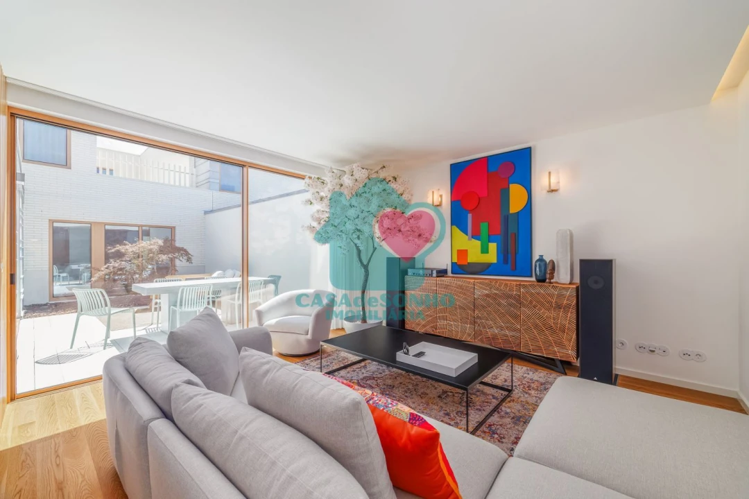 Moradia T4 para Venda em Esgueira Foto 2