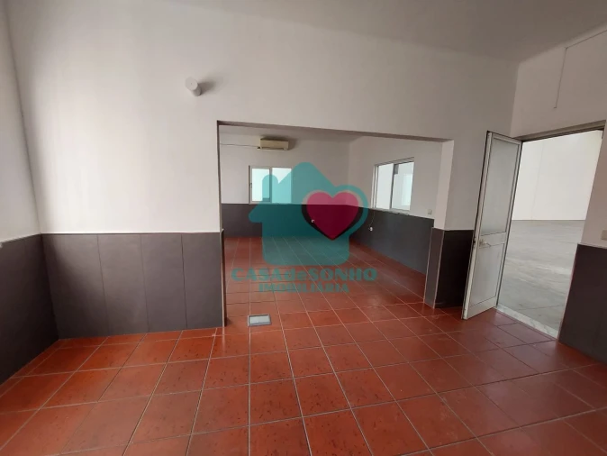 Loja para Arrendamento em Albergaria-A-Velha e Valmaior Foto 4
