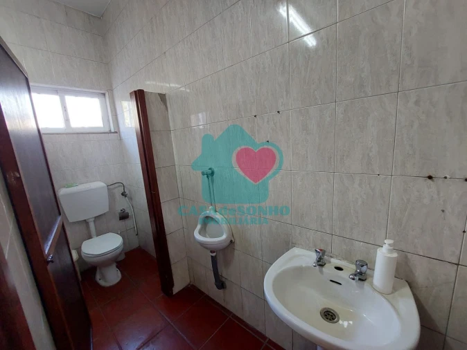 Loja para Arrendamento em Albergaria-A-Velha e Valmaior Foto 9