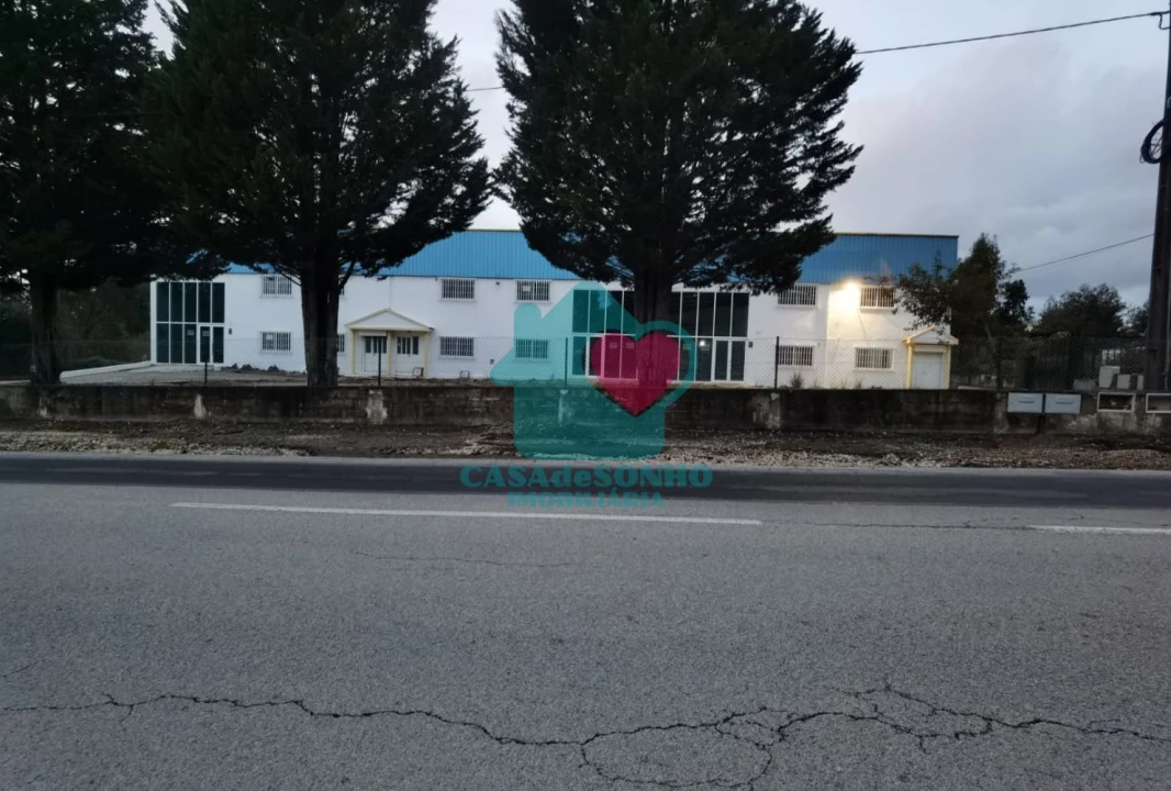 Loja para Arrendamento em Albergaria-A-Velha e Valmaior Foto 1