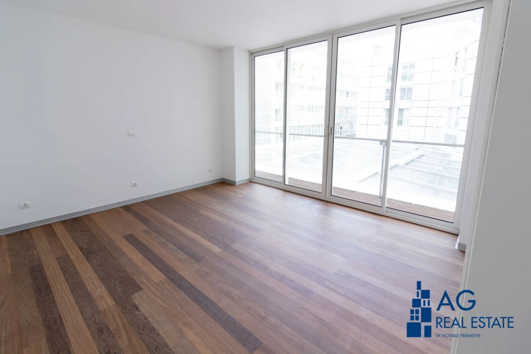 Apartamento T4 para Venda em Funchal (Se) Foto 9