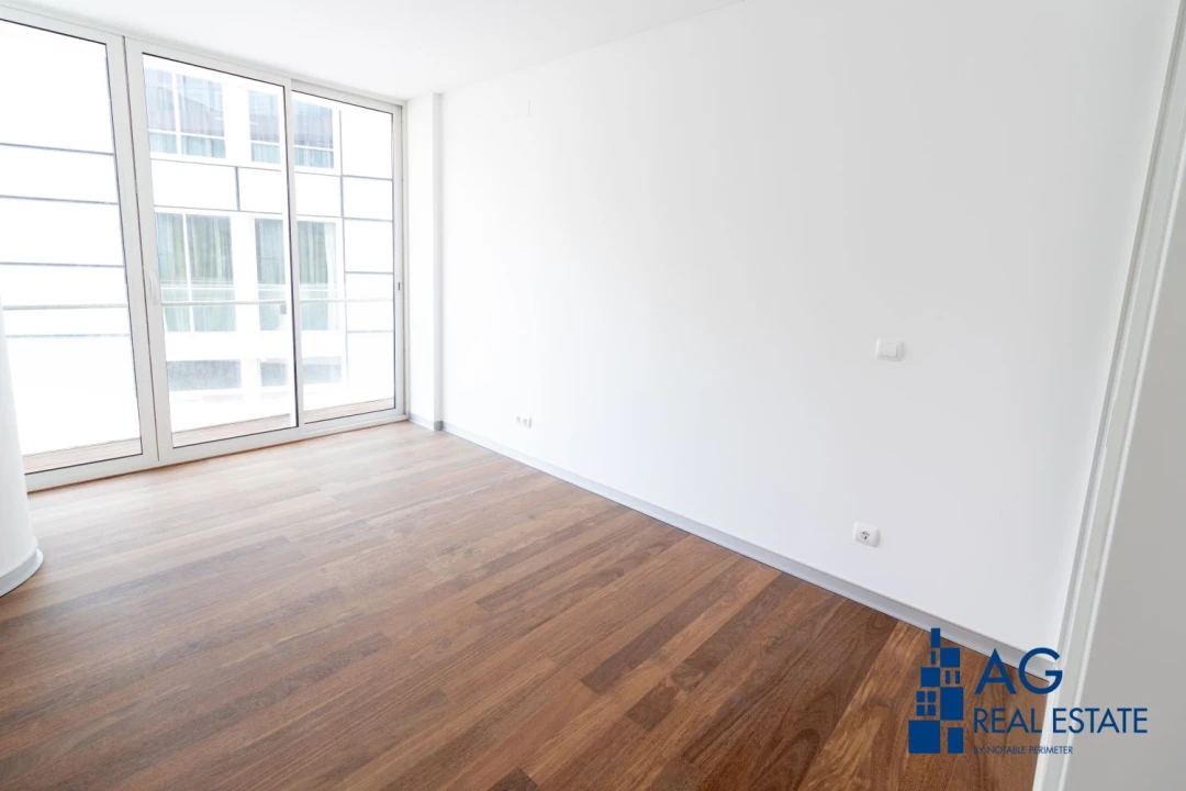 Apartamento T4 para Venda em Funchal (Se) Foto 7