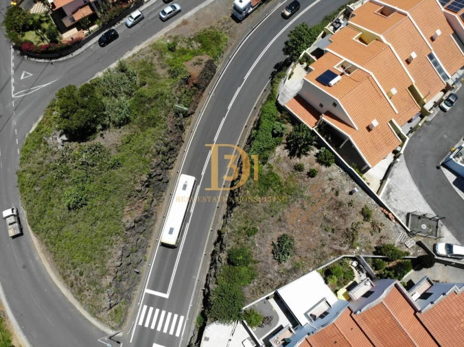 Terreno para Venda em Caniço Foto 10