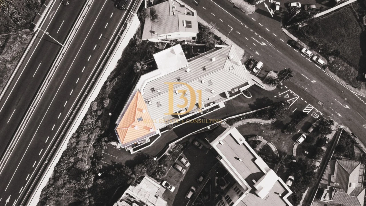 Apartamento T2 para Venda em Caniço Foto 9