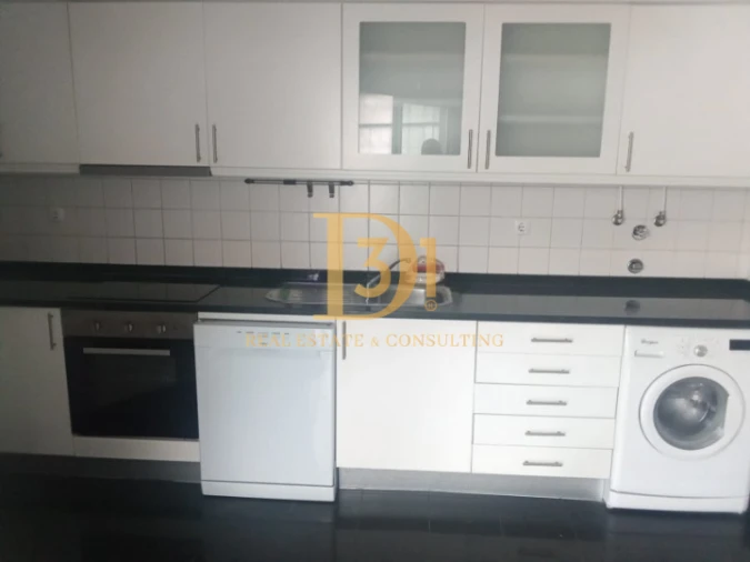 Apartamento T2 para Venda em Caniço Foto 16