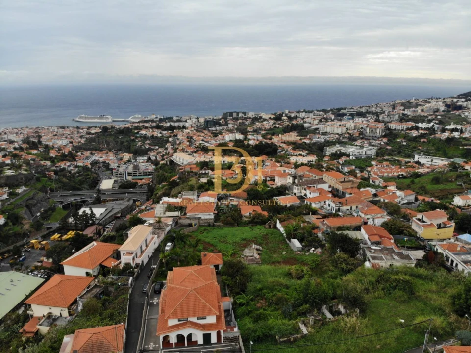 Terreno para Venda em São Roque Foto 9