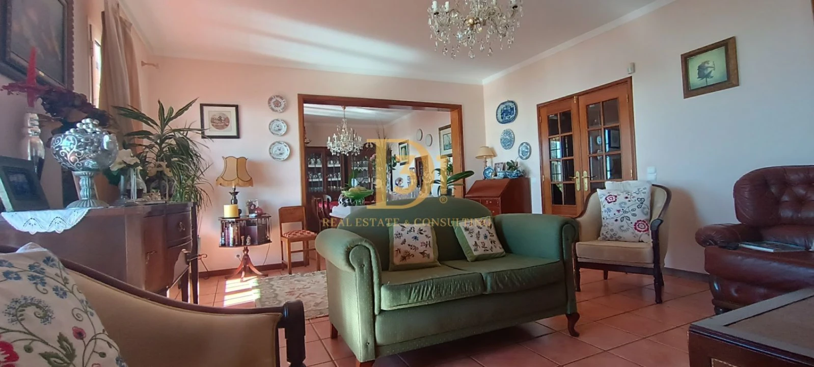 Moradia T4 para Venda em Funchal (Santa Maria Maior) Foto 12