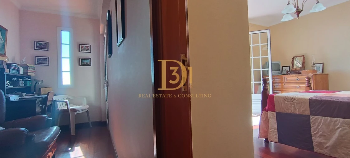 Moradia T4 para Venda em Funchal (Santa Maria Maior) Foto 24