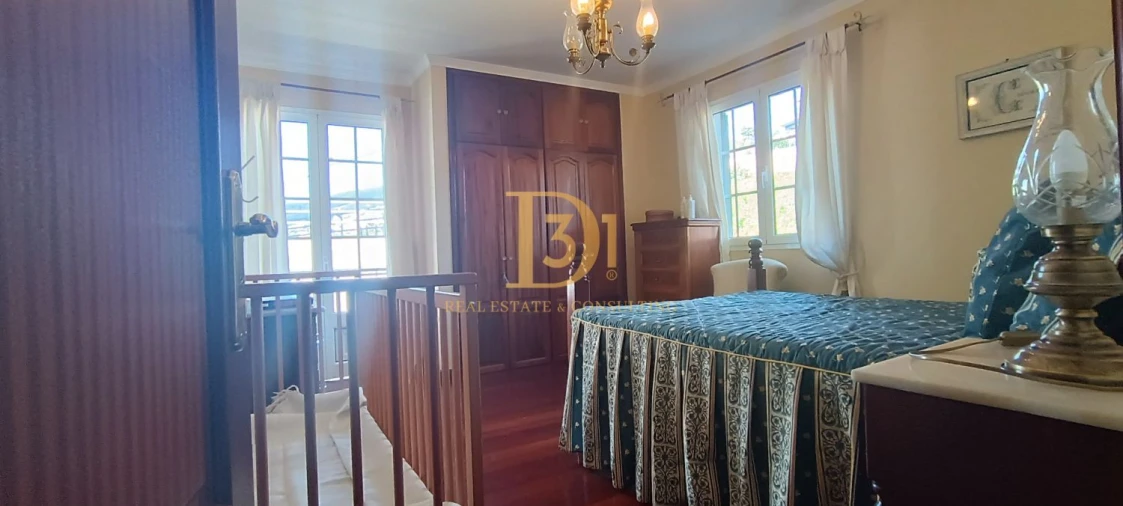 Moradia T4 para Venda em Funchal (Santa Maria Maior) Foto 17