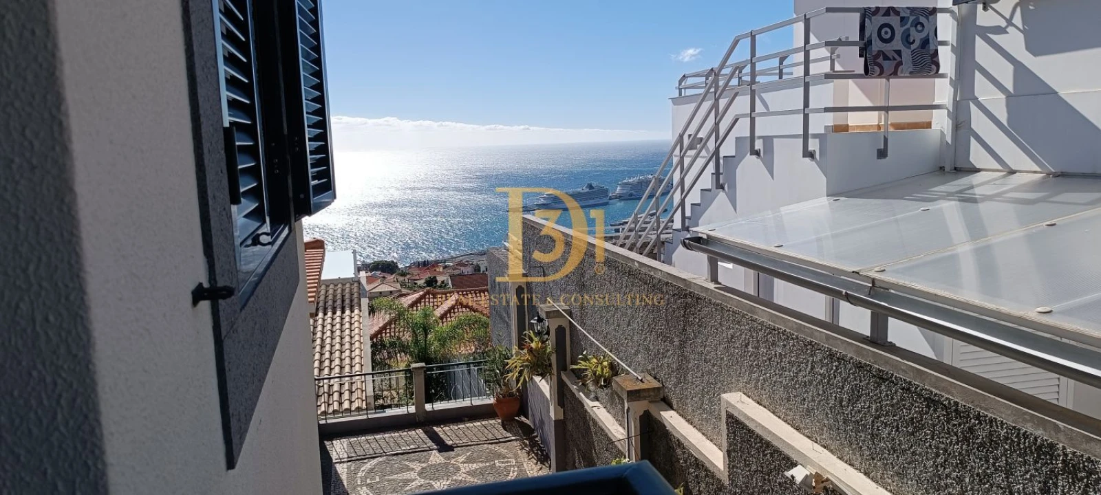 Moradia T4 para Venda em Funchal (Santa Maria Maior) Foto 11