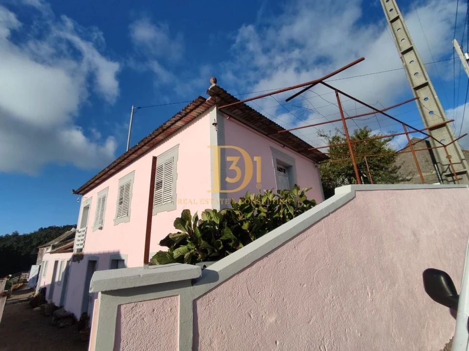 Moradia T2 para Venda em Ponta do Pargo Foto 3