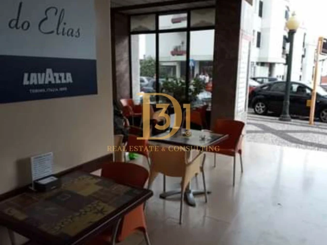 Loja para Trespasse em Funchal (Santa Luzia)