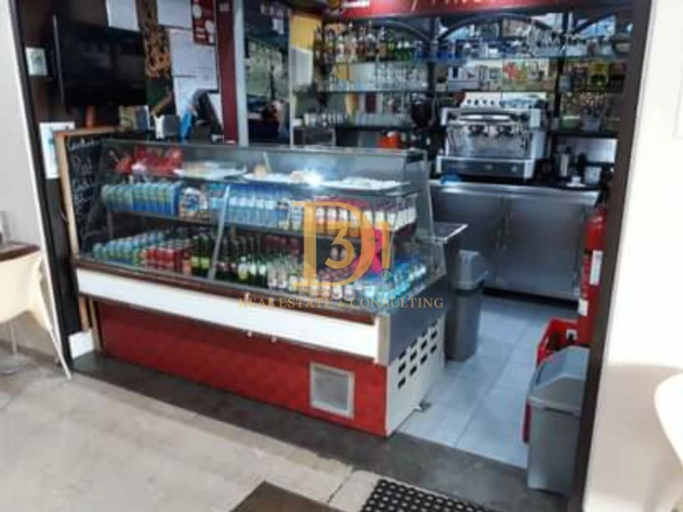 Loja para Trespasse em Funchal (Santa Luzia) Foto 6