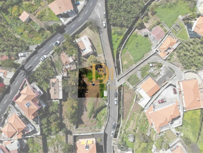 Moradia T3 para Venda em São Roque Foto 11