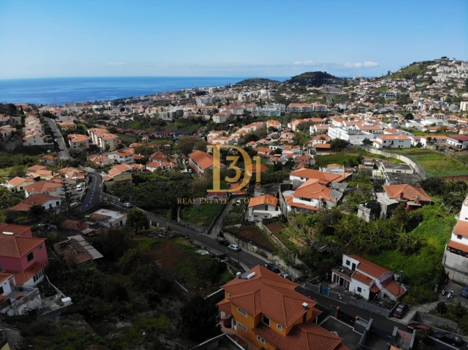 Moradia T3 para Venda em São Roque Foto 22