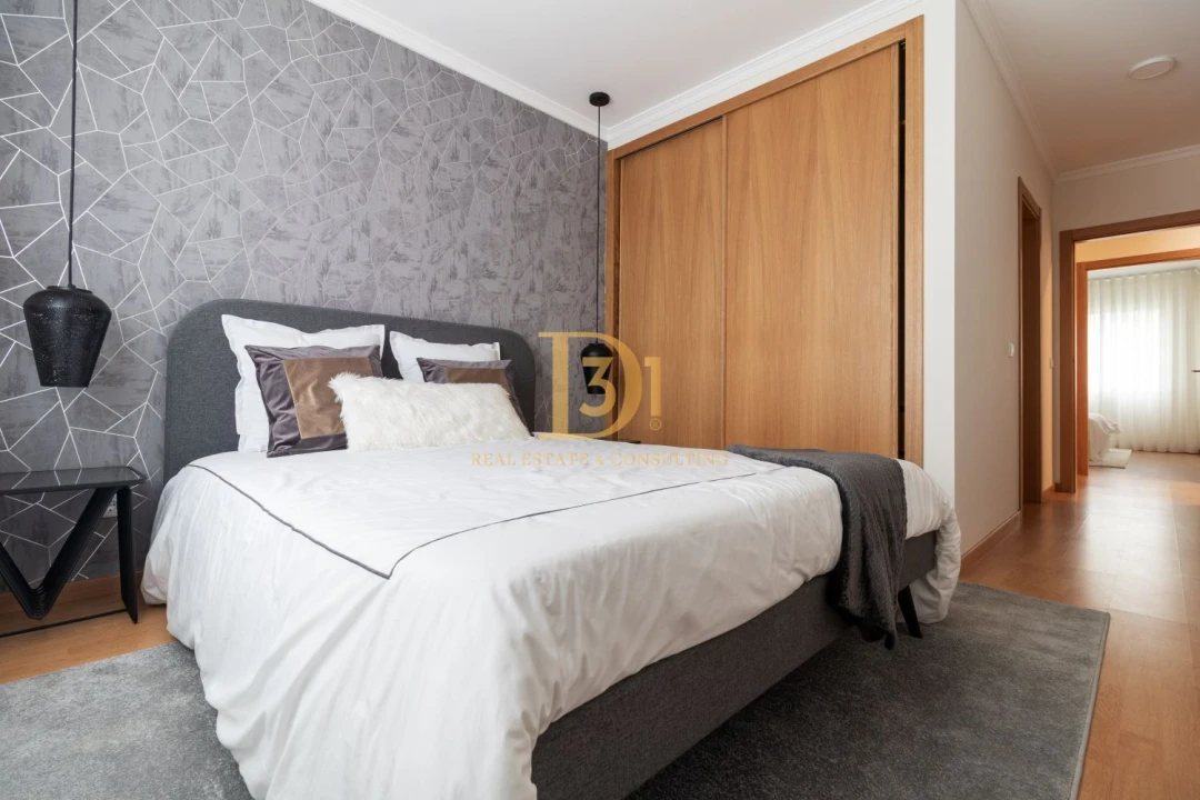 Apartamento T2 para Venda em Caniço Foto 22