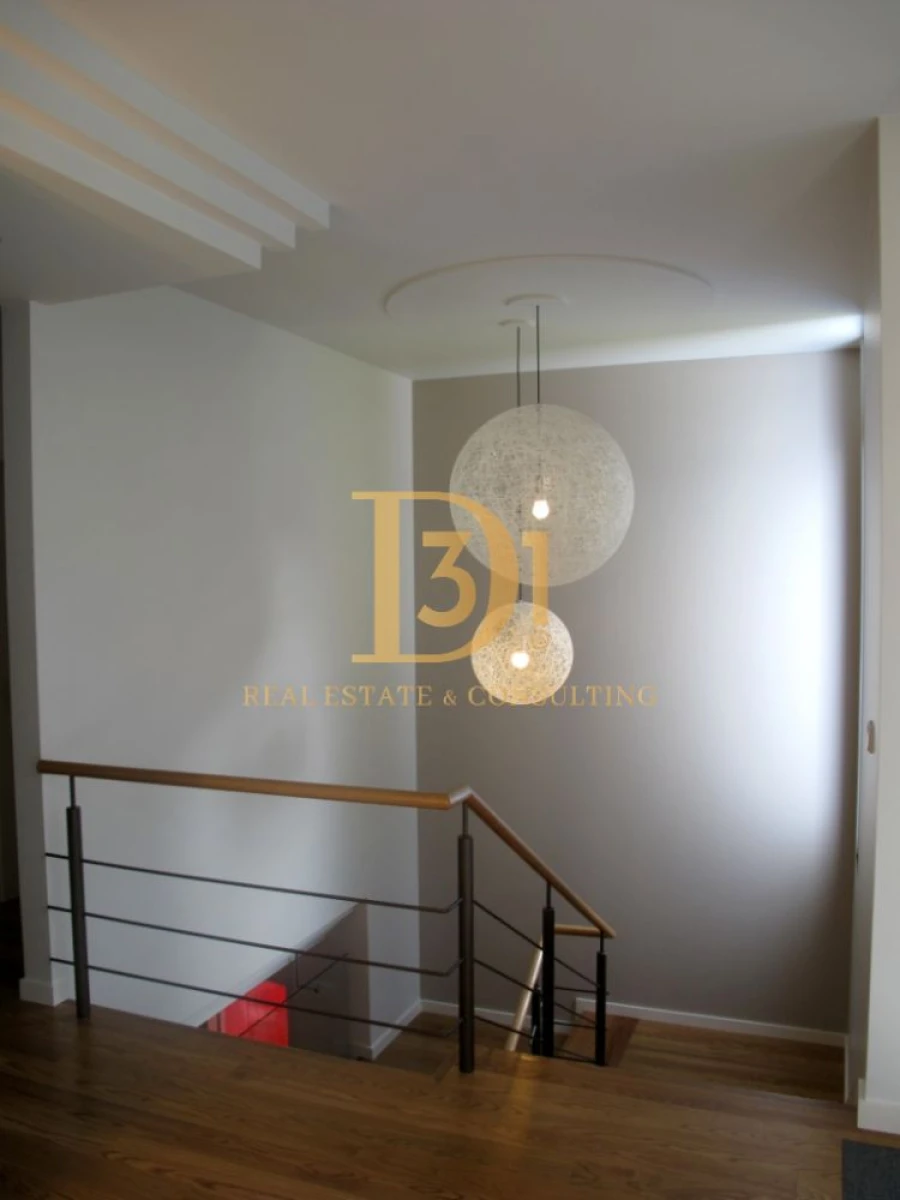 Moradia T3 para Venda em Caniço Foto 18