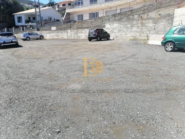 Terreno para Venda em Santa Cruz