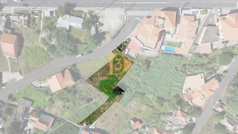 Terreno para Venda em Canhas