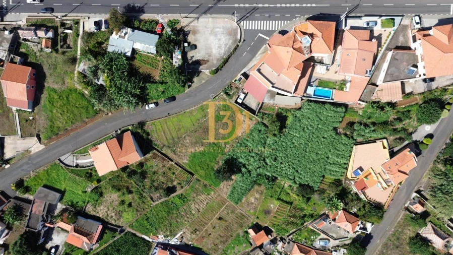 Terreno para Venda em Canhas Foto 7