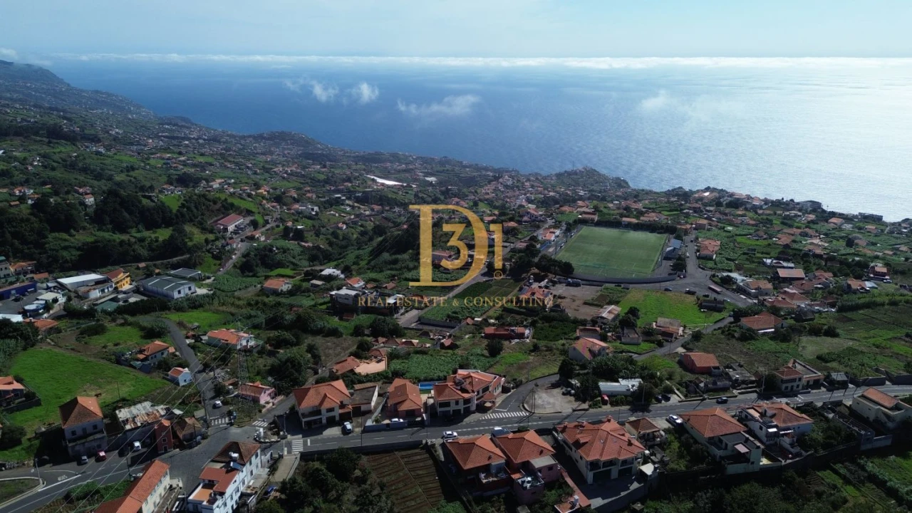 Terreno para Venda em Canhas Foto 8