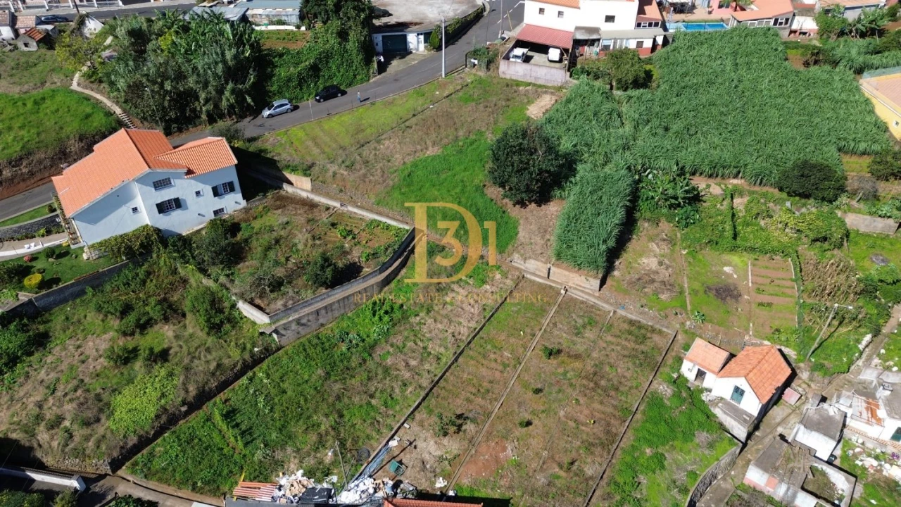 Terreno para Venda em Canhas Foto 22